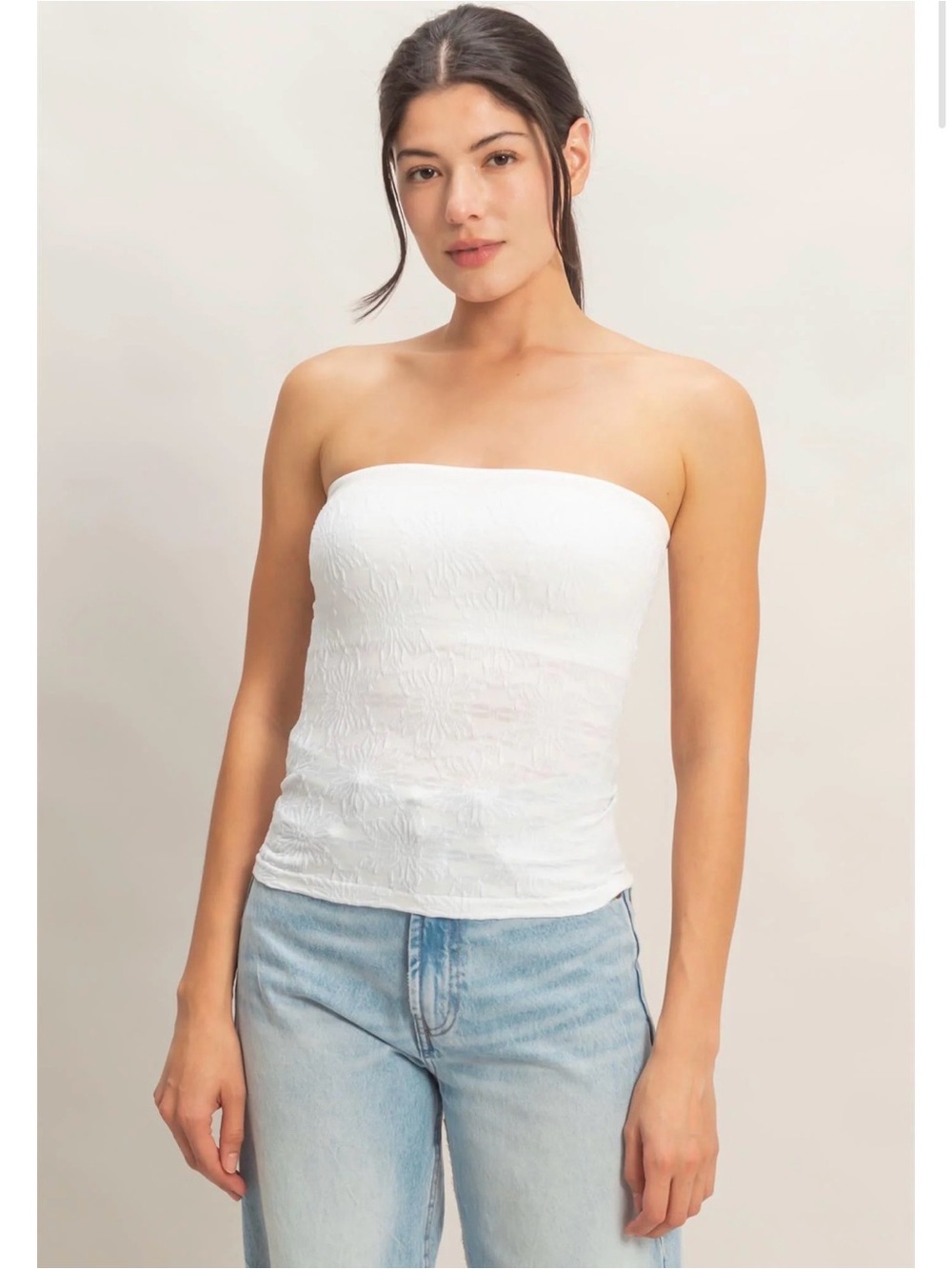 HYFVE White Floral Jacquard Tube Top with Shelf Bra – Size Large
